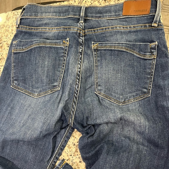 Express Mid Rise 4R - Picture 4 of 5